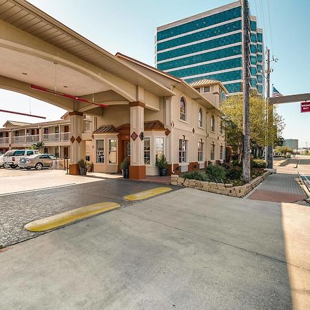 Quality Inn & Suites Dallas-Cityplace Luaran gambar