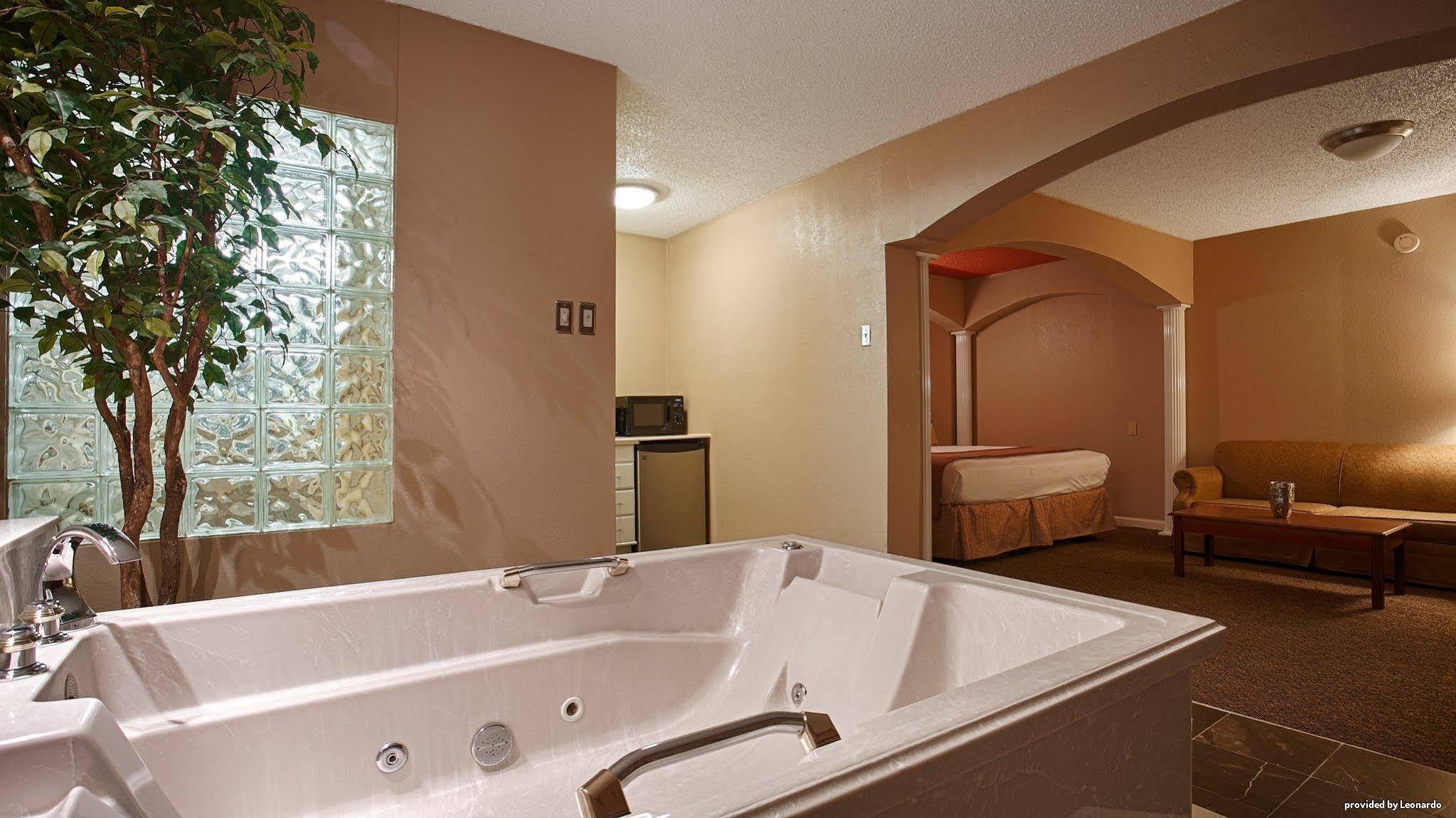 Quality Inn & Suites Dallas-Cityplace Luaran gambar