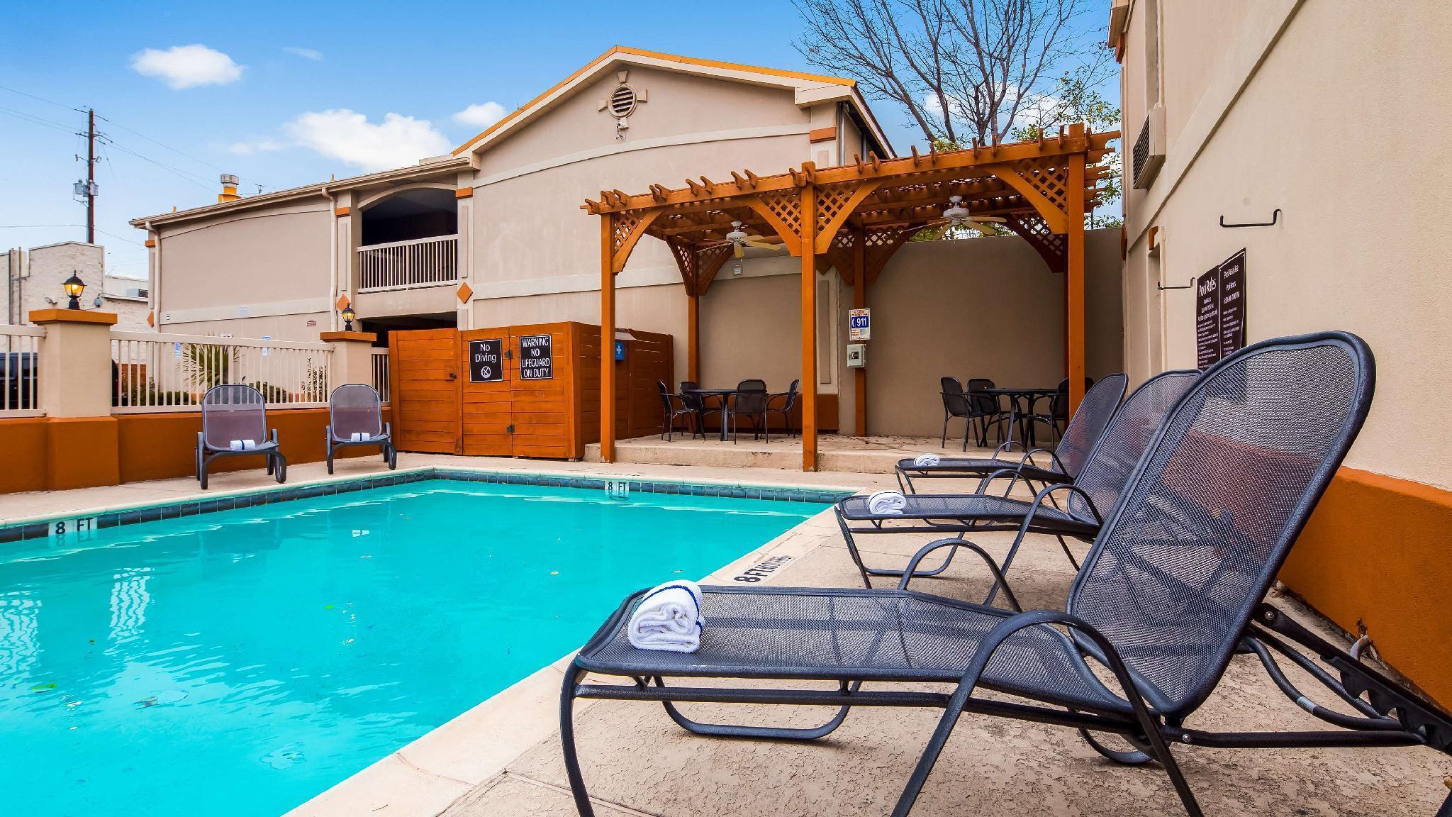 Quality Inn & Suites Dallas-Cityplace Luaran gambar