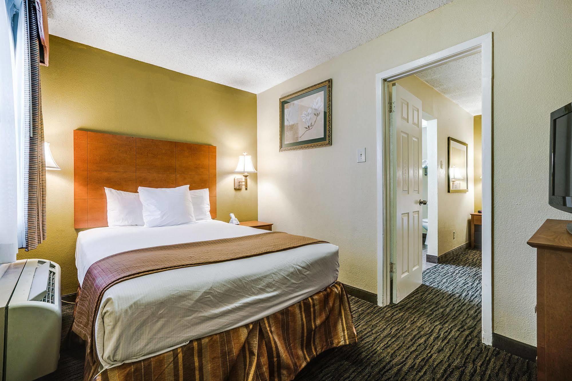 Quality Inn & Suites Dallas-Cityplace Luaran gambar